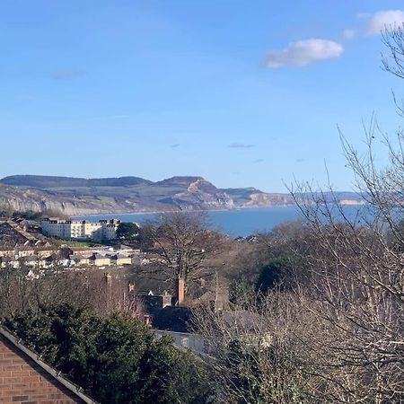 Beautiful Large Property, Sleeps 9 Walking Distance To The Sea , Beaches And Restaurants Fantastic Interior Villa Lyme Regis Bagian luar foto